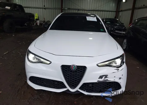 2020 Alfa Romeo Giulia Ti Sport Rwd z USA, uszkodzony, nr VIN ZARFAMBN1L7635642